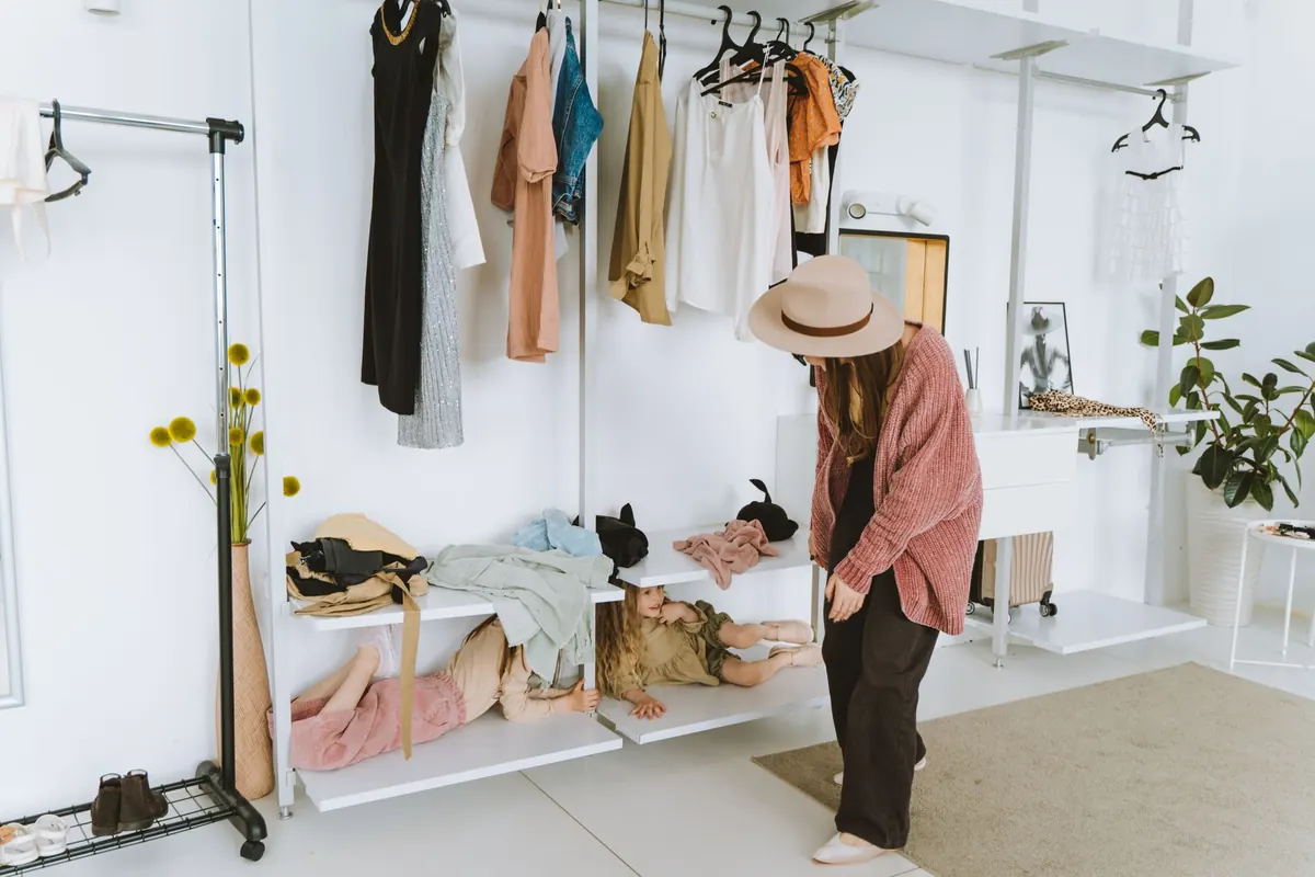 How to Build a Capsule Wardrobe for Spring: 10 Essential Pieces
